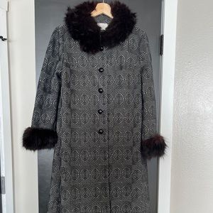 Vintage over coat real fur